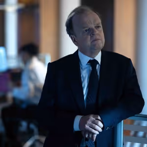 Video: Hijack Season 2 Episode 6 Sneak Preview Clip