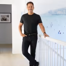 ViacomCBS' Entertainment & Youth Group Inks Multi-Year Deal with Emmy Winner Darren Star