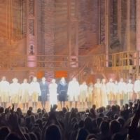 VIDEO: HAMILTON Takes First Bows in Sydney!