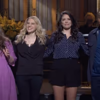 VIDEO: SATURDAY NIGHT LIVE Cast Members Reflect on This 'Very Crazy Year' During… Video