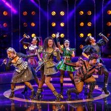 Review: SIX at The Paramount Theatre