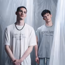 Photos: Max & Harvey Release 'Overthinking' Ahead of IN A DECADE UK Tour