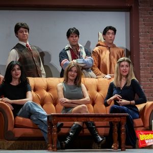 Photos: FRIENDS, THE MUSICAL PARODY se presenta en el Teatro Infanta Isabel