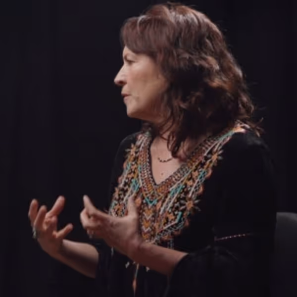 Video: Watch Karen Zacarías & Sarah Rasmussen Talk LEGACY OF LIGHT - New Jersey Theater Video