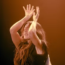 Ellie Goulding Announces Special Intimate U.S. Shows This Fall With Orchestra
