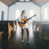 Maren Morris Debuts 'Better Than We Found It'