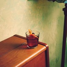 Review: Casanara: A Brooklyn Neighborhood Bar With Tropical Vibes and Cocktails