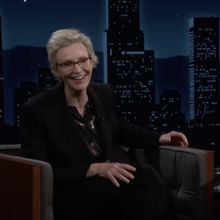 Video: Jane Lynch Tells Martin Short That She 'Despises' Backstage Visits