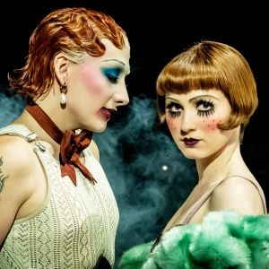 Photos: See New Images of Maude Apatow & Mason Alexander Park in CABARET at the Kit…