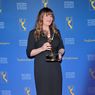 John Lithgow, Ana Gasteyer & More Win Children’s & Family Emmys