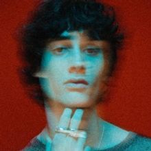 Emerging Musical Maverick sombr Reveals New Single 'Alibi'