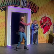 Chairos Vs Fifís Sábados 7 Y 9 Pm Teatro Rodolfo Usigli