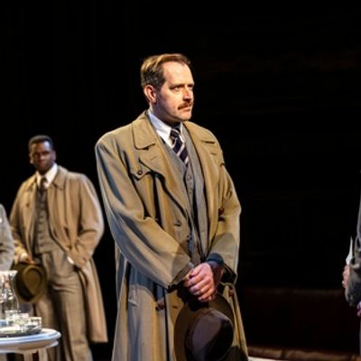 WITNESS FOR THE PROSECUTION Extends at London County Hall