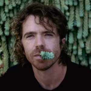 Hank May Unveils 'I'm Just A Lover Now' From New Album 'Tails'