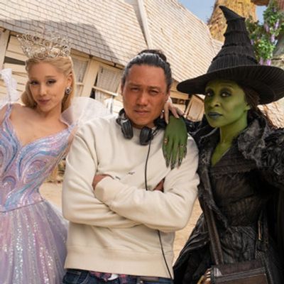 Video: New WICKED: FOR GOOD Featurette Teases Grand Conclusion of Film Adaptation