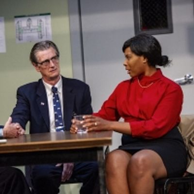 BWW Review: HANG at Shakespeare & Company Offers A Powerful Reminder That We All Have Choices