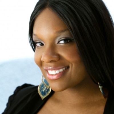 BWW Interview: 10 Questions with Carrie Compere of Disney's NEWSIES at The Lexington Theatre Company
