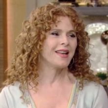 VIDEO: Bernadette Peters Describes Her First Time Meeting Stephen Sondheim on LIVE