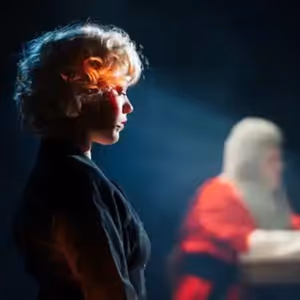 Review: RUTH, Wilton's Music Hall