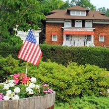 The Ivoryton Playhouse to Present Celebration and Fundraiser, IT'S FIVE O'CLOCK SOMEW