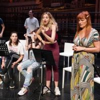 PHOTO FLASH: Entramos en los ensayos de COMPANY
