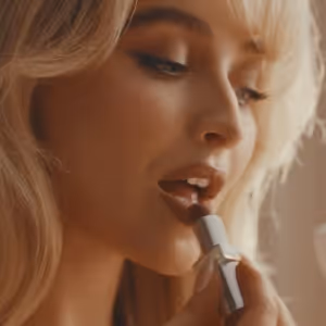 Sabrina Carpenter Teases New Music Video Featuring Jenna Ortega