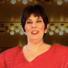 VIDEO: Christine Pedi Plays Liza Minnelli in Tribute to Broadway's Understudies