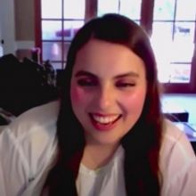 VIDEO: James Corden Plays 'Can You Play That Instrument?' with Beanie Feldstein