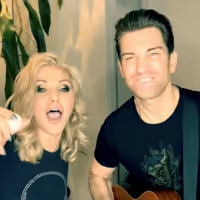 Living Room Concerts: PRETTY WOMAN's Andy Karl & Orfeh Sing 'Rodeo Drive' Video