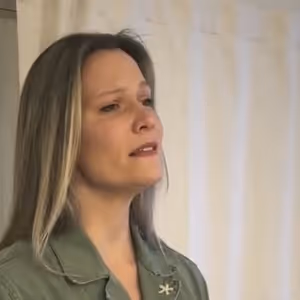 Video: Katie Mitchell in Rehearsal For MOMS' NIGHT OUT at the Green Room 42