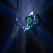 Review: Thank Goodness for WICKED at Mirvish's Princess of Wales Theatre