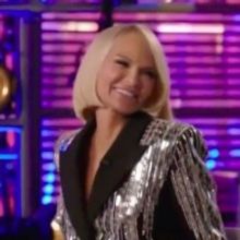 VIDEO: Watch Ariana Grande Do Her Kristin Chenoweth Impression on THE VOICE