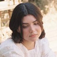 Ada Marques Releases New Single 'Porcelain'