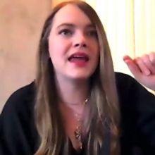 VIDEO: Emma Stone Talks Monica From FRIENDS on THE TONIGHT SHOW