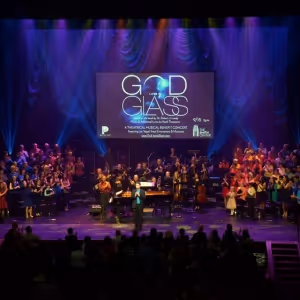 Feature: Entertainers Reunite in God Lives In Glass at The Smith Center on Aug. 13