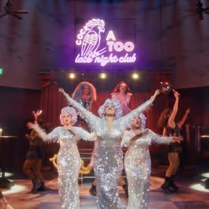 Video: Kevin Clifton and More in PRISCILLA QUEEN OF THE DESERT UK and Ireland Tour
