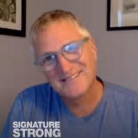 VIDEO: Eric Schaeffer Salutes 'Signature in the Schools' on SIGNATURE STRONG LIVE Video