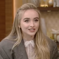 Sabrina Carpenter's ALICE IN WONDERLAND Musical Reimagining Coming to Netflix