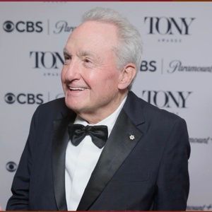 Video: Lorne Michaels Celebrates Tony Win for SCHMIGADOON!