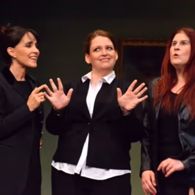 Review: THE MEMORY OF WATER at Theatre Artists Studio