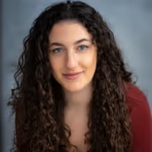 Milwaukee Native Elisheva Scheuer Comes Full Circle with Children’s Theatre Company Acting Cohort