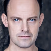 Harry Hadden-Paton, Carmen Cusack, Tony Yazbeck Will Lead FLYING OVER SUNSET At…