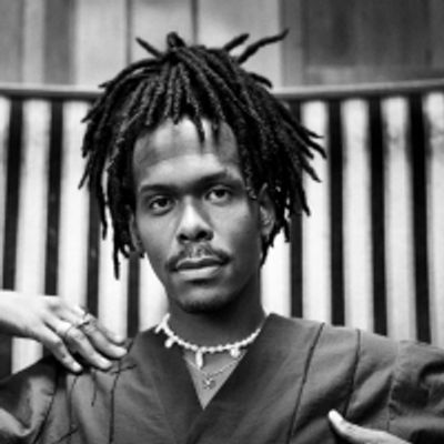 Feature: JEANGU MACROOY SPEELT JEZUS IN MUSICAL JESUS CHRIST SUPERSTAR!