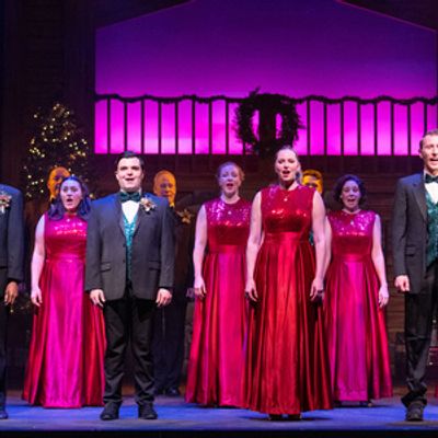 Review: CHRISTMAS BY CANDLELIGHT at Candlelight Music Theatre
