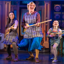 Review: MRS. DOUBTFIRE at Bass Concert Hall