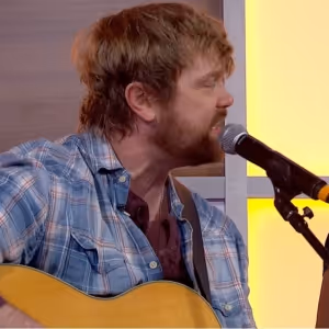 Video: First Look At 'Falling Slowly' from Casa Mañana's ONCE