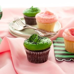 Photos: SusieCakes Bakery Unveils Limited Edition WICKED Cakes