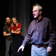 Reality Crumbles But A Plot Emerges: Jon Fosse's STRONG WIND Premieres at Scena Theat