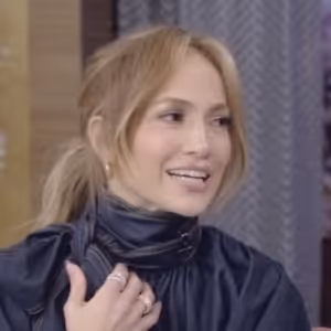 Video: Jennifer Lopez Discusses 'Exhilarating' KISS OF THE SPIDER WOMAN Film