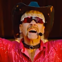 VIDEO: First Look at John Cameron Mitchell as Joe Exotic in New JOE VS CAROLE Series Video